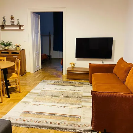 Stylový U Velkého Náměstí 2, Wi-fi, Netflix, Vana *
