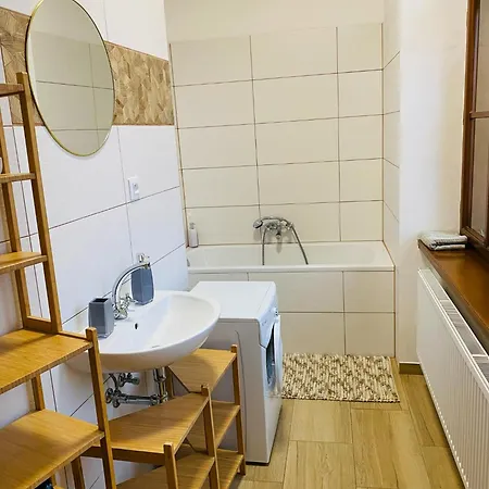 Stylový U Velkého Náměstí 2, Wi-fi, Netflix, Vana *