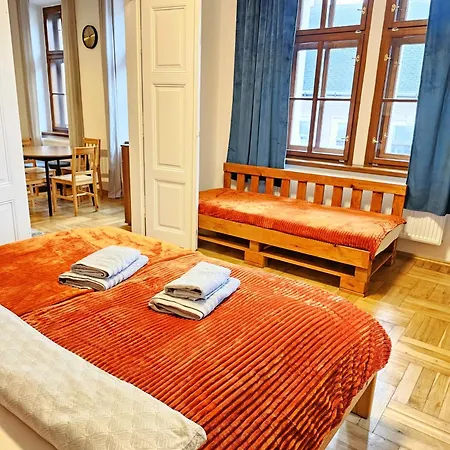 Appartamento Stylový U Velkého Náměstí 2, Wi-fi, Netflix, Vana